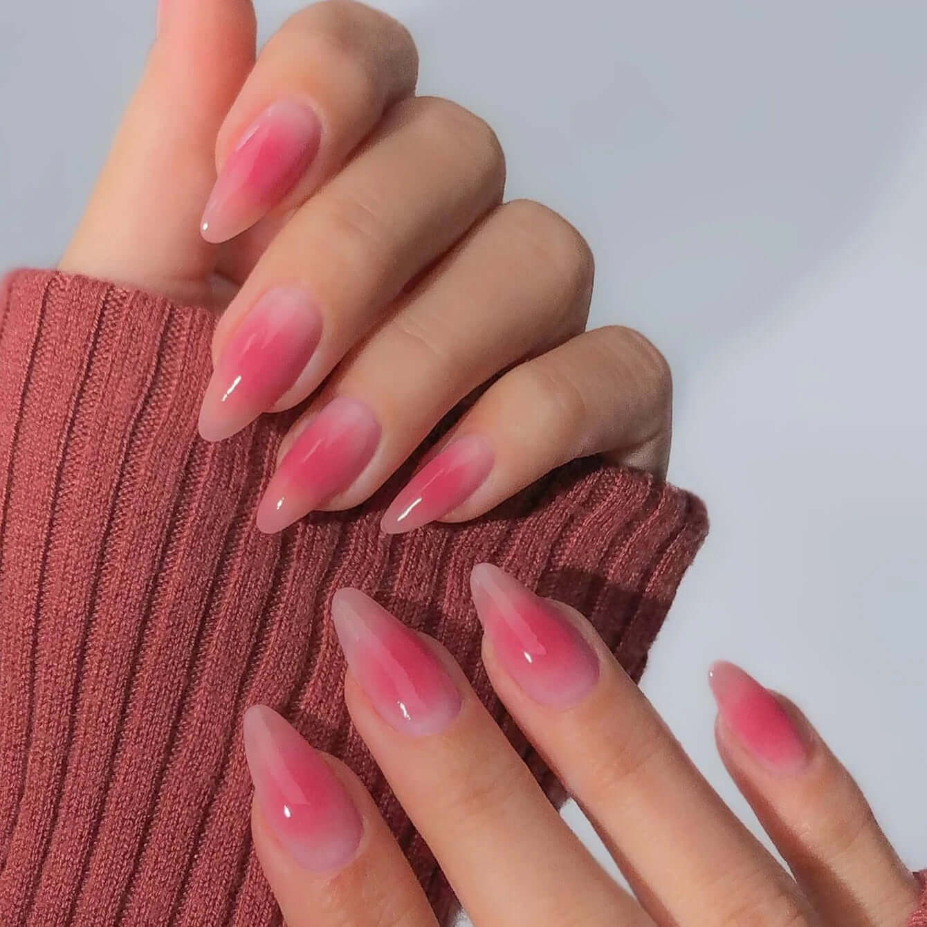 Glossy Pink Press-On Nails 24pcs – Medium Square, Full-Cover Fake Nails