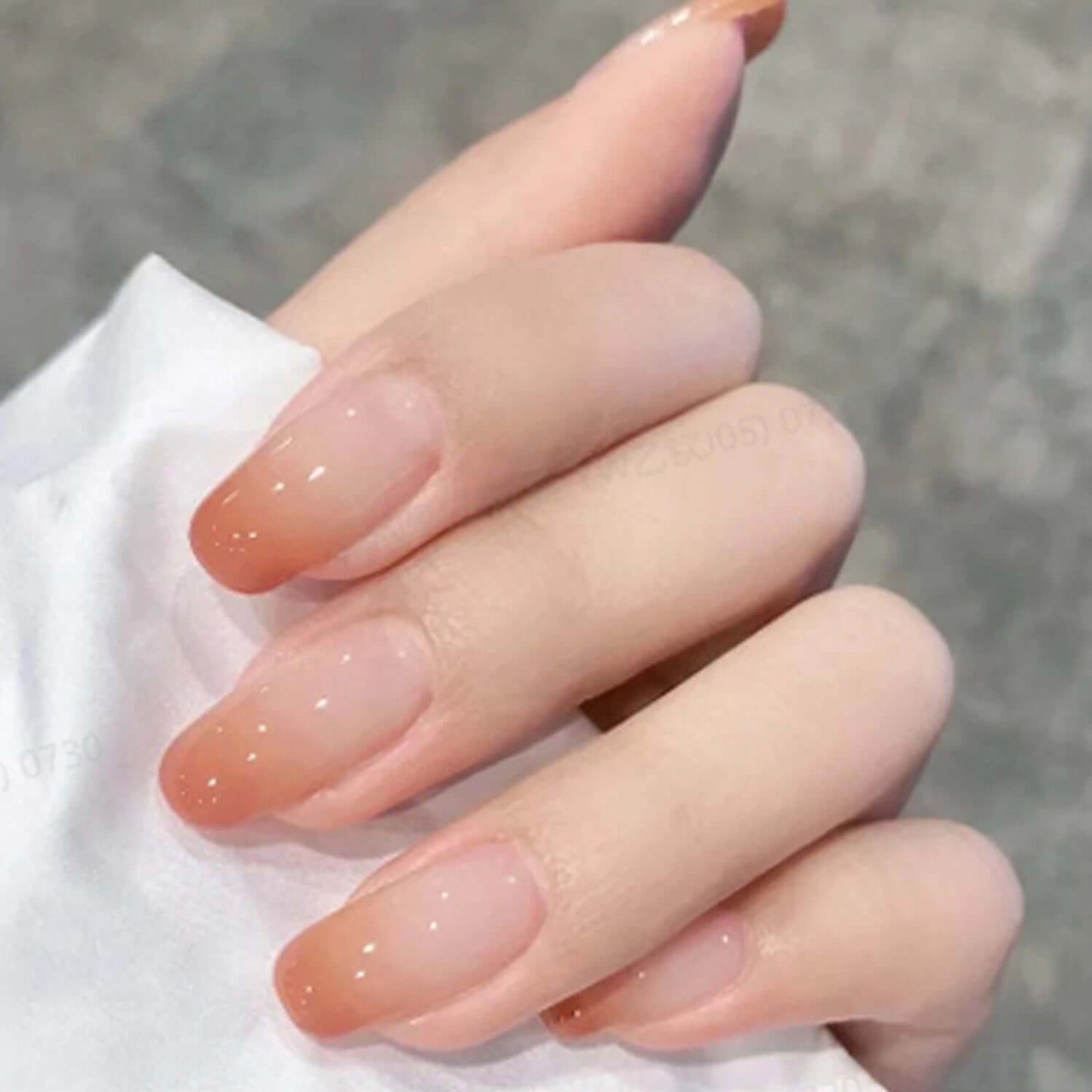 Glossy Pink Press-On Nails 24pcs – Medium Square, Full-Cover Fake Nails