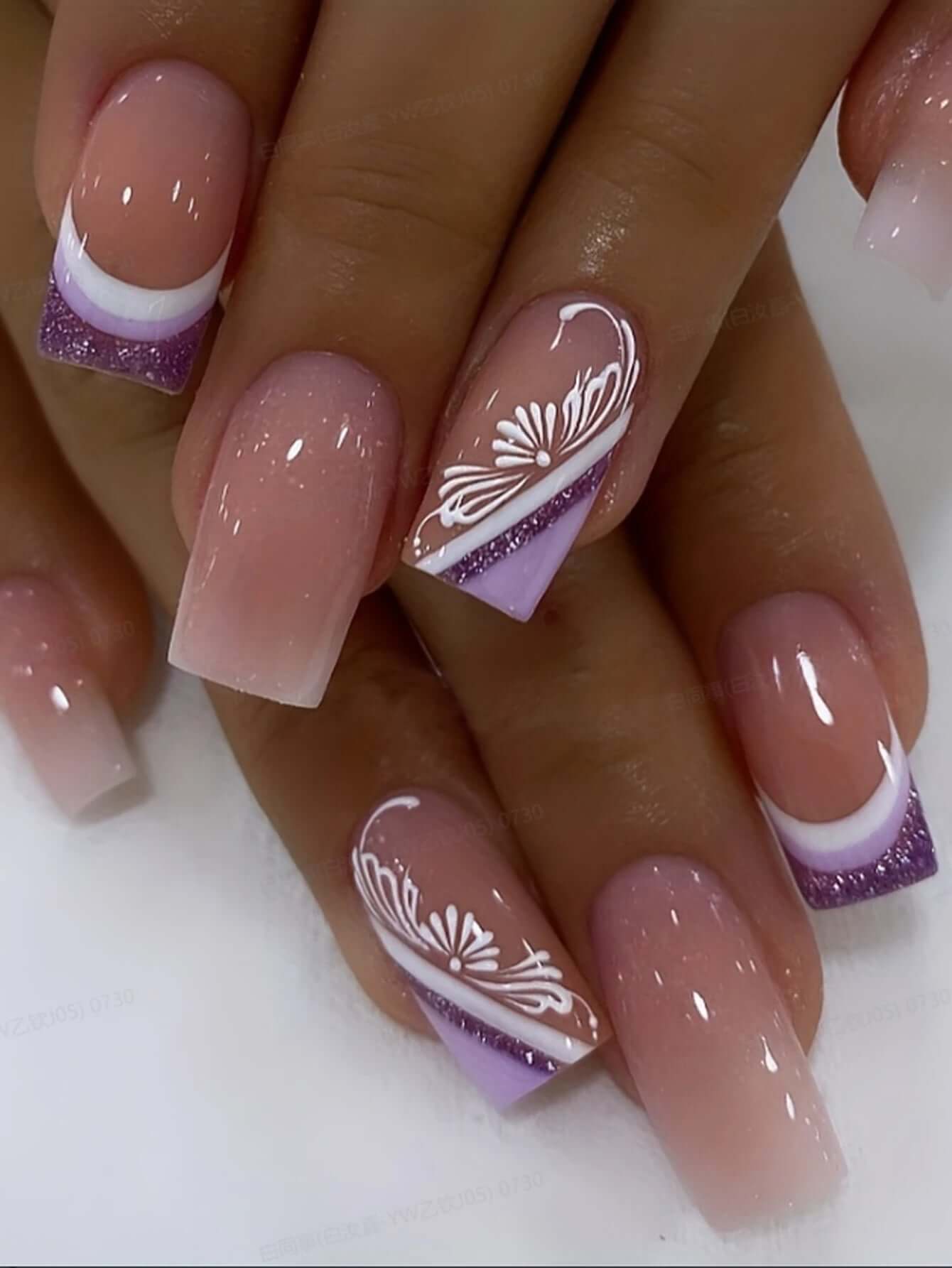 Glossy Pink Press-On Nails 24pcs – Medium Square, Full-Cover Fake Nails
