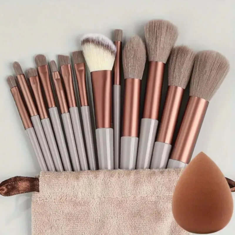 Soft & Fluffy Makeup Brush Set – Professional Kabuki, Foundation, Blending Eyeshadow Tools