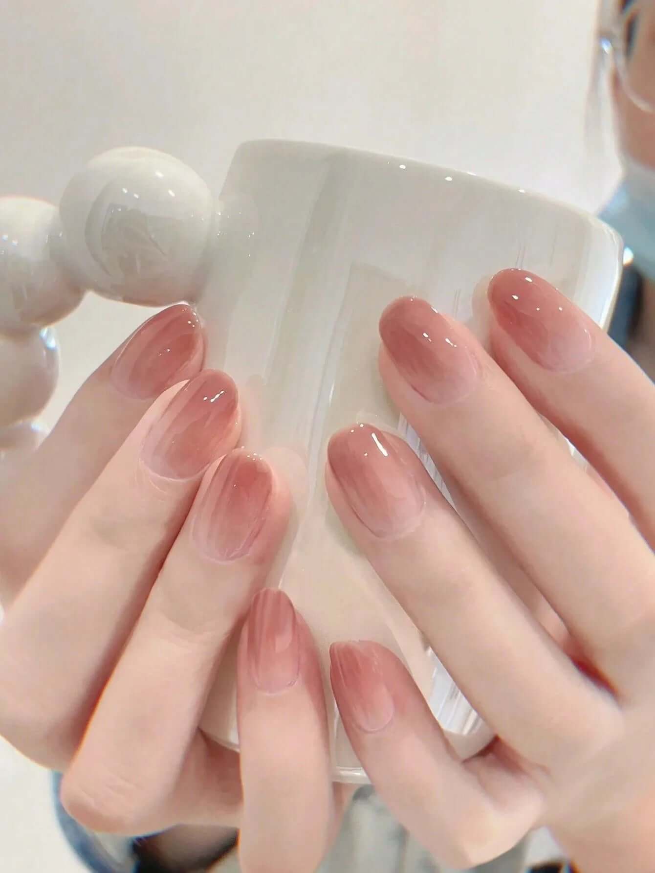 Glossy Pink Press-On Nails 24pcs – Medium Square, Full-Cover Fake Nails